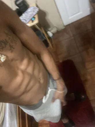 OnlyFans cuenta nipnasty35 header 2