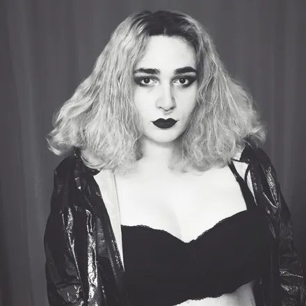 OnlyFans of lenacamoni