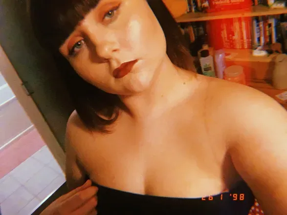 OnlyFans cuenta naughtymumma98 avatar 1
