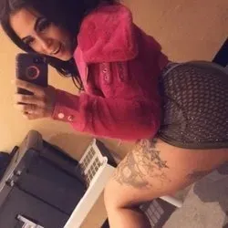 OnlyFans of milansavage57