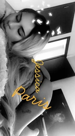OnlyFans cuenta jessicaparizs header 2