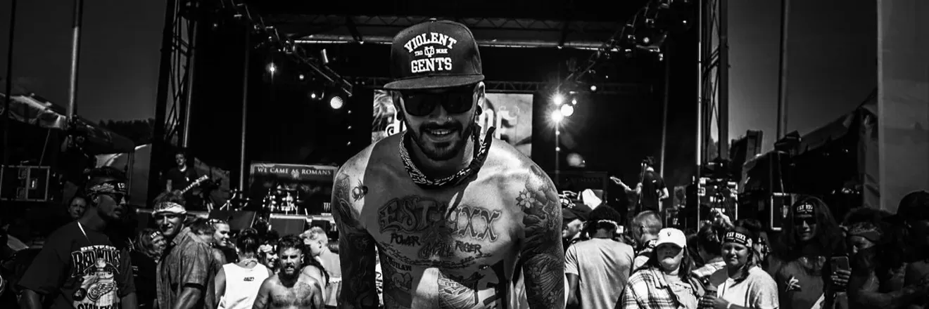 OnlyFans cuenta brokenhouse_ header 1