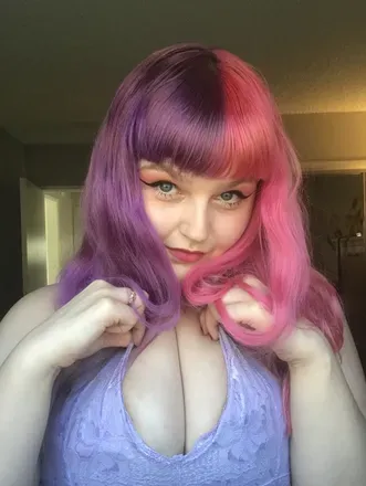 OnlyFans of rae_xoxo