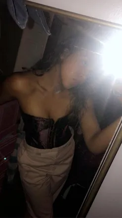 OnlyFans cuenta daphnecoxxx header 2