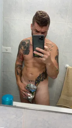 OnlyFans cuenta sexyrednurse header 2