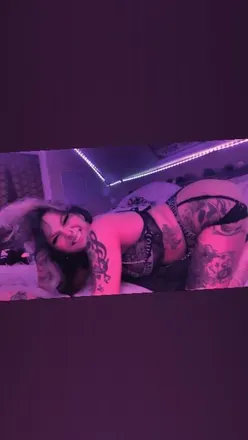 OnlyFans cuenta bellanior avatar 1