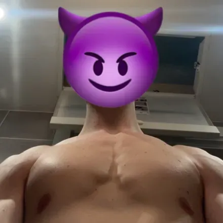 OnlyFans cuenta bradking10 avatar 1