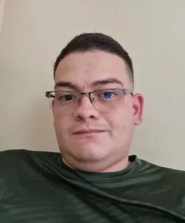 OnlyFans account  moises0422 avatar 1