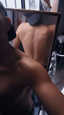 OnlyFans cuenta mini-rey avatar 1