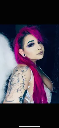OnlyFans account  athenarose182 avatar 1