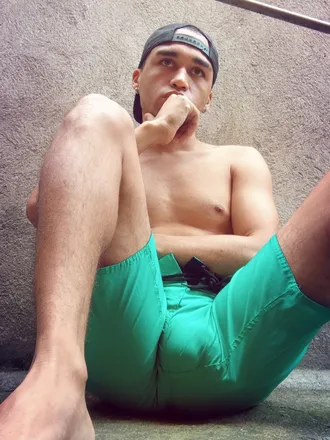OnlyFans cuenta lucasgabriel89 header 2