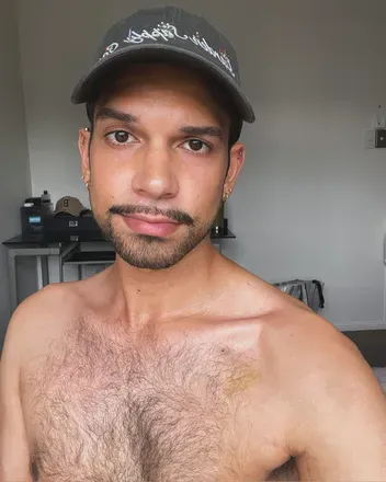 OnlyFans cuenta axialbling avatar 1