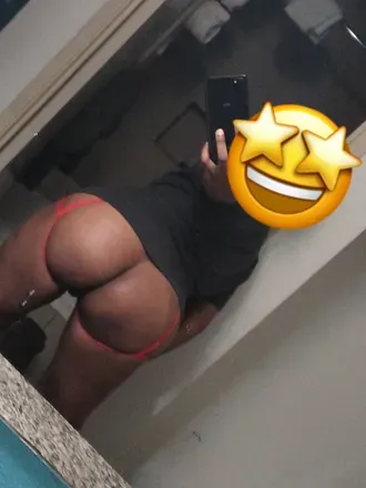 OnlyFans cuenta creamyque3n avatar 1