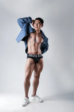 OnlyFans account  edcontts header 2