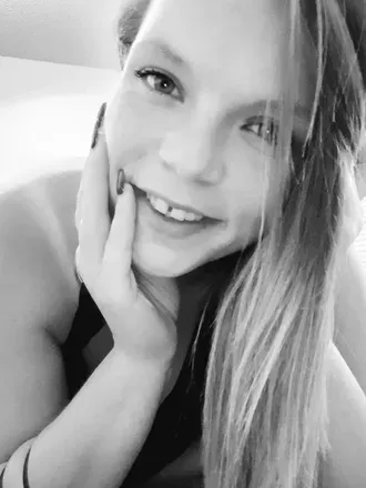 OnlyFans account  swisher.sweet.kiss avatar 1