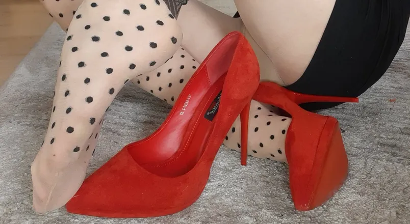 OnlyFans cuenta pauline_rose_free header 2