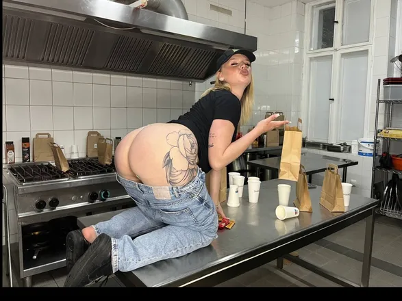 OnlyFans cuenta badbabylilly header 2
