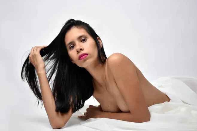 OnlyFans account  gemmitabby avatar 1