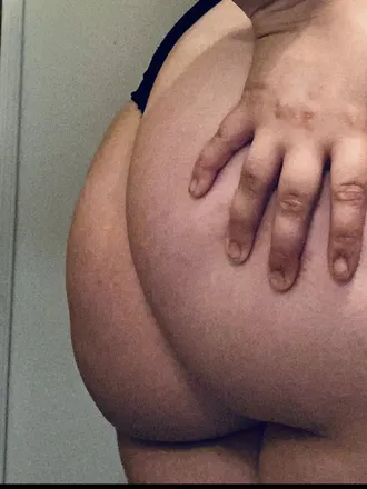 OnlyFans cuenta liviealice header 2