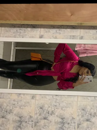 OnlyFans cuenta sarahimal header 2