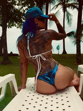 OnlyFans account  gothicmermaidcr avatar 1