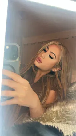 OnlyFans cuenta chanelnextdoor avatar 1