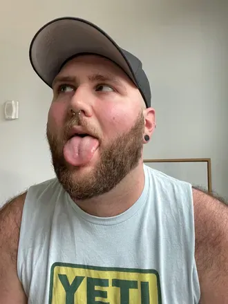 OnlyFans account  nonviolentbear avatar 1