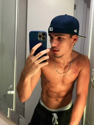 OnlyFans account  mmtt1 avatar 1