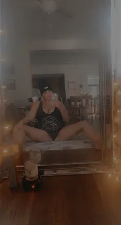 OnlyFans cuenta bombchellbell avatar 1