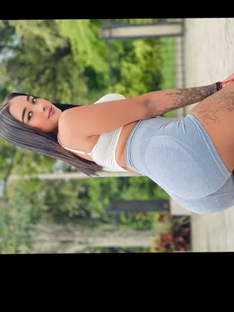 OnlyFans cuenta laura_sanz01 header 2