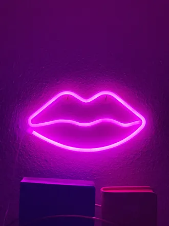 OnlyFans account  thegirlkupid header 2
