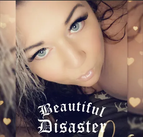 OnlyFans account  sexychevygirl header 2