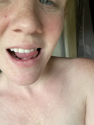 OnlyFans cuenta cherrybomb717 header 2