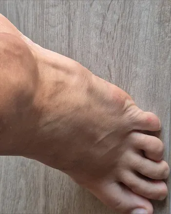 OnlyFans cuenta naturalfeetitaly avatar 1