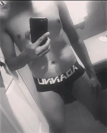 OnlyFans account  kortz95 header 2