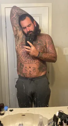 OnlyFans account  alexthebeard avatar 1
