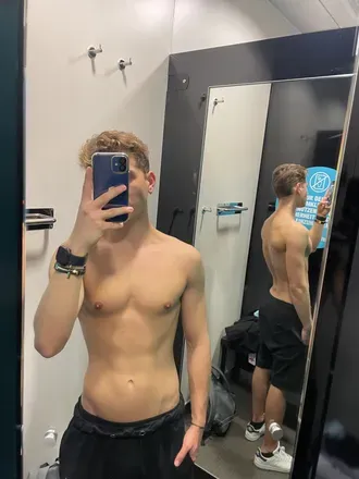 OnlyFans account  radko-bg avatar 1
