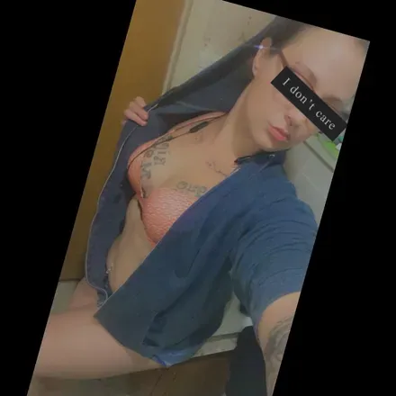 OnlyFans cuenta ravenous420siren avatar 1