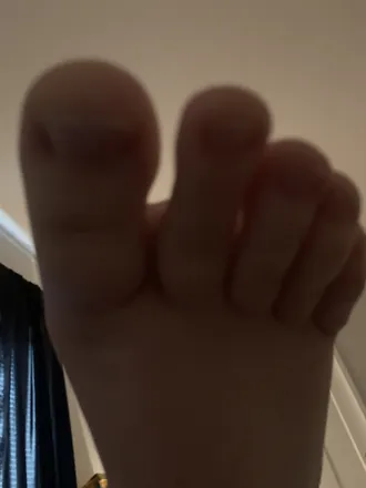 OnlyFans cuenta feetforursoul header 2