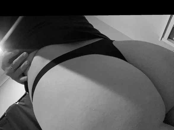 OnlyFans cuenta alishalion header 2