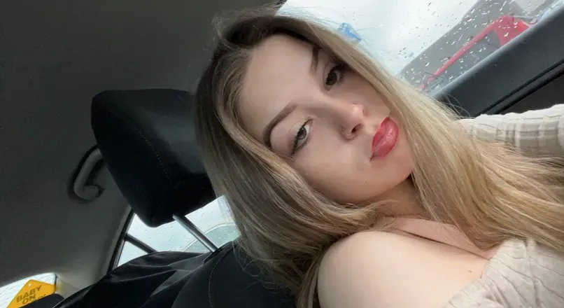 OnlyFans cuenta snowbunnyissa avatar 1