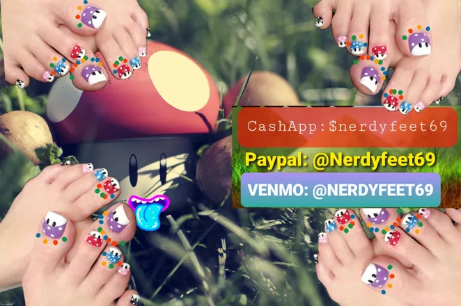 OnlyFans cuenta nerdyfeet9 header 2