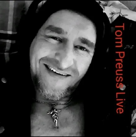 OnlyFans cuenta u323731540 header 2