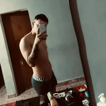 OnlyFans cuenta yourfavoriteboy7 avatar 1