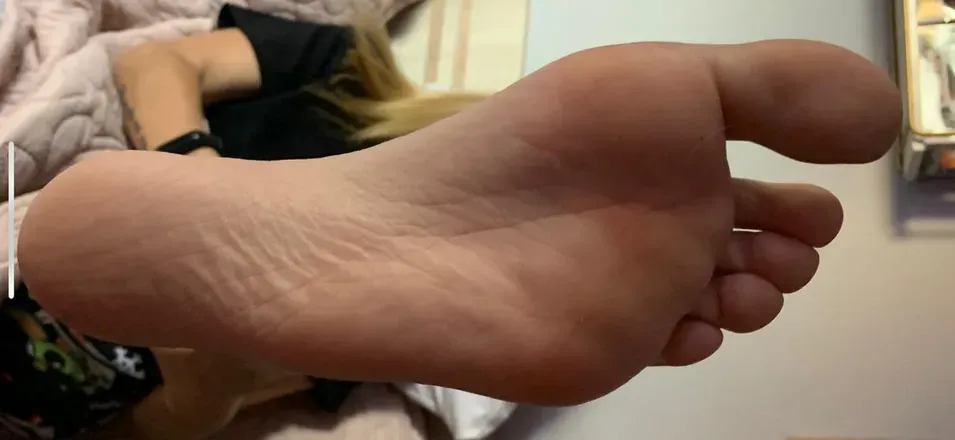 OnlyFans cuenta princess_consuela header 2