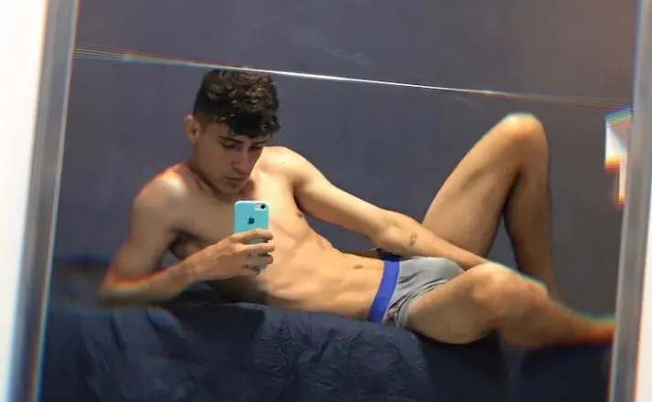 OnlyFans cuenta mouricio header 2