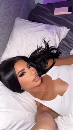 OnlyFans account  seniaax3 avatar 1