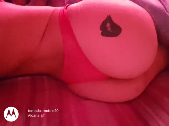 OnlyFans cuenta aldana_belen header 2