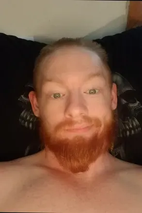OnlyFans account  luckycharms1020 avatar 1