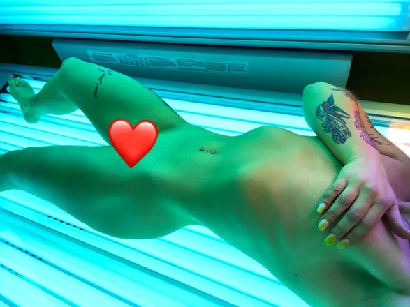 OnlyFans cuenta chelsssssea header 2